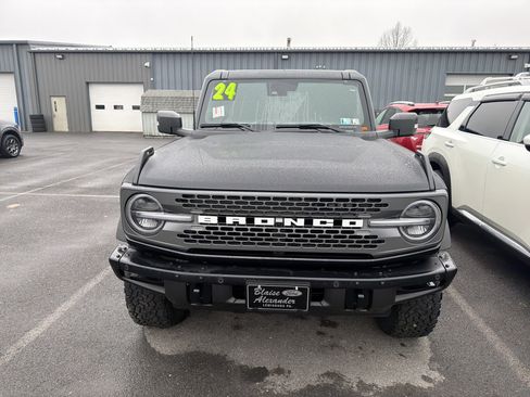 Used 2024 Ford Bronco Badlands AWD/4WD image 34