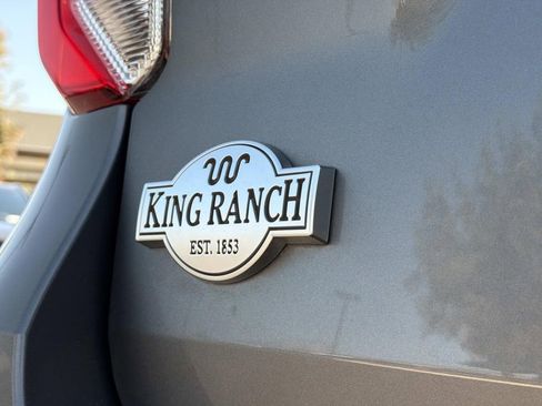 Used 2023 Ford Explorer King Ranch w/ Class IV Trailer Tow Package AWD/4WD image 29