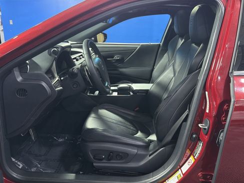 Used 2019 Lexus ES 350 F Sport w/ Accessory Package 2 FWD image 24