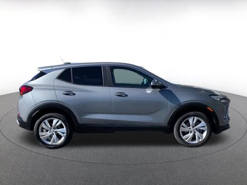 Used 2025 Buick Encore GX Preferred image 16