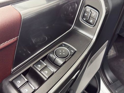 Used 2023 Ford F150 Lariat w/ Equipment Group 502A High image 21