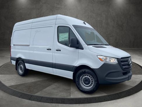 New 2025 Mercedes-Benz Sprinter 2500 image 1