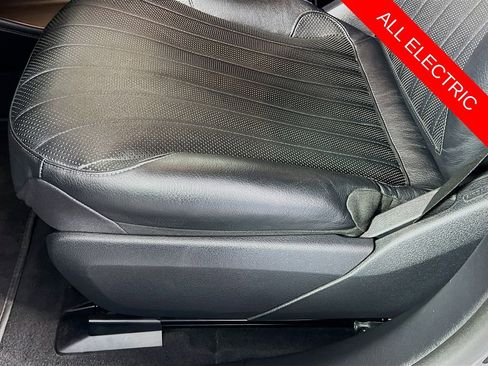 Used 2023 Mercedes-Benz EQS 450+ Sedan image 20