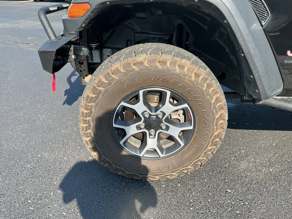 Used 2021 Jeep Wrangler Unlimited Rubicon AWD/4WD image 9