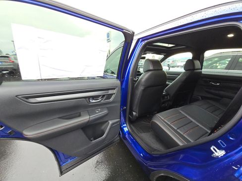 Used 2025 Honda CR-V Sport-L image 8
