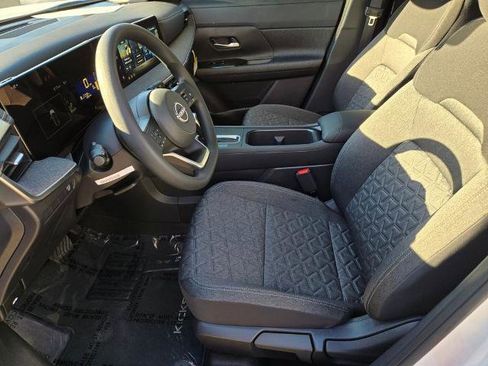 Certified 2026 Nissan Kicks SV FWD image 12