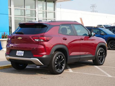 Used 2023 Chevrolet TrailBlazer LT AWD/4WD image 26