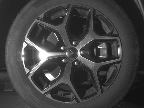 Used 2025 Jeep Compass Limited image 13