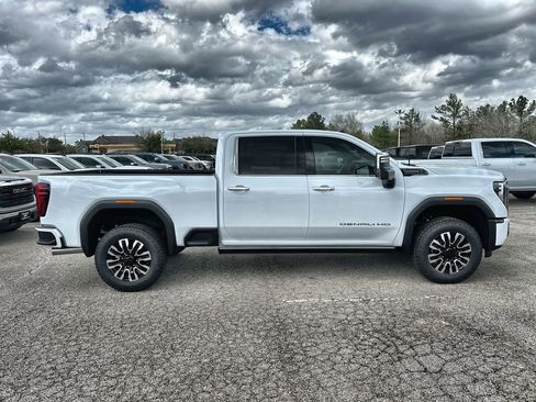 New 2026 GMC Sierra 2500 Denali Ultimate w/ Max Trailering Package image 10