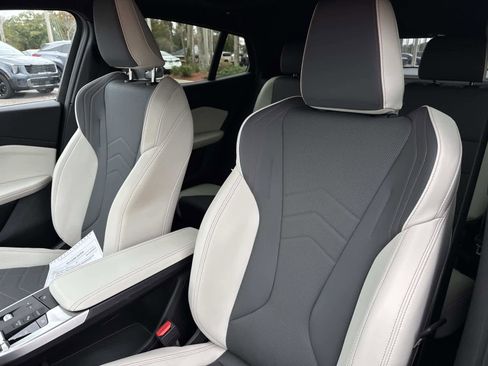 Used 2025 BMW X2 xDrive28i image 20