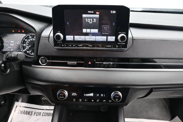 Used 2024 Mitsubishi Outlander ES AWD/4WD image 20