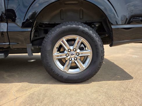 Used 2025 Ford F150 XLT w/ Equipment Group 301A Standard AWD/4WD image 31