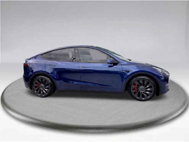 Used 2023 Tesla Model Y Performance AWD/4WD image 10