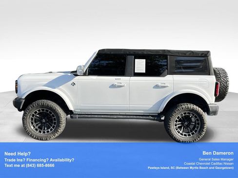 Used 2022 Ford Bronco Outer Banks AWD/4WD image 9