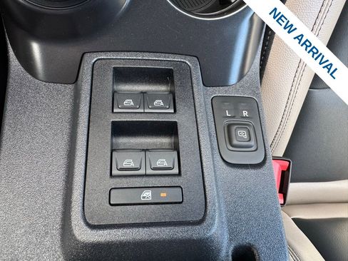 Used 2024 Ford Bronco Wildtrak AWD/4WD image 27