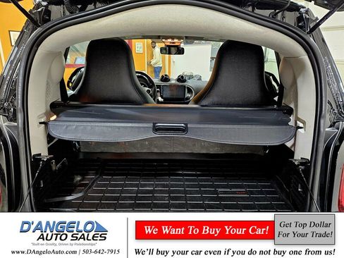 Used 2017 smart fortwo Prime image 29