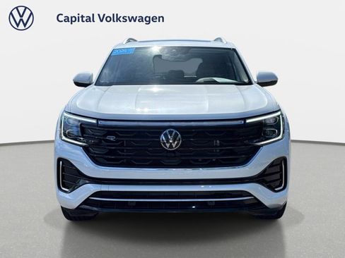 Used 2024 Volkswagen Atlas SEL Premium R-Line AWD/4WD image 2