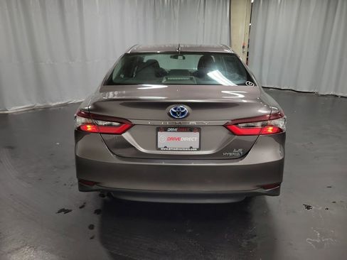 Used 2023 Toyota Camry LE FWD image 7