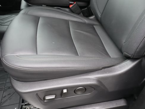 Used 2025 Chevrolet Silverado 2500 LT w/ Trail Boss Package image 21