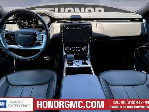 Used 2023 Land Rover Range Rover SE AWD/4WD image 8