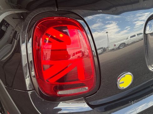 Used 2023 MINI Cooper SE FWD image 33