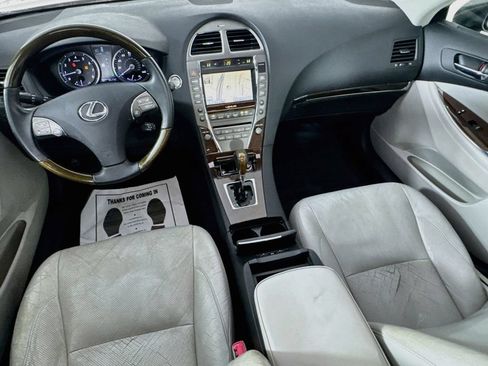 Used 2010 Lexus ES 350 w/ Preferred Accessory Package FWD image 29