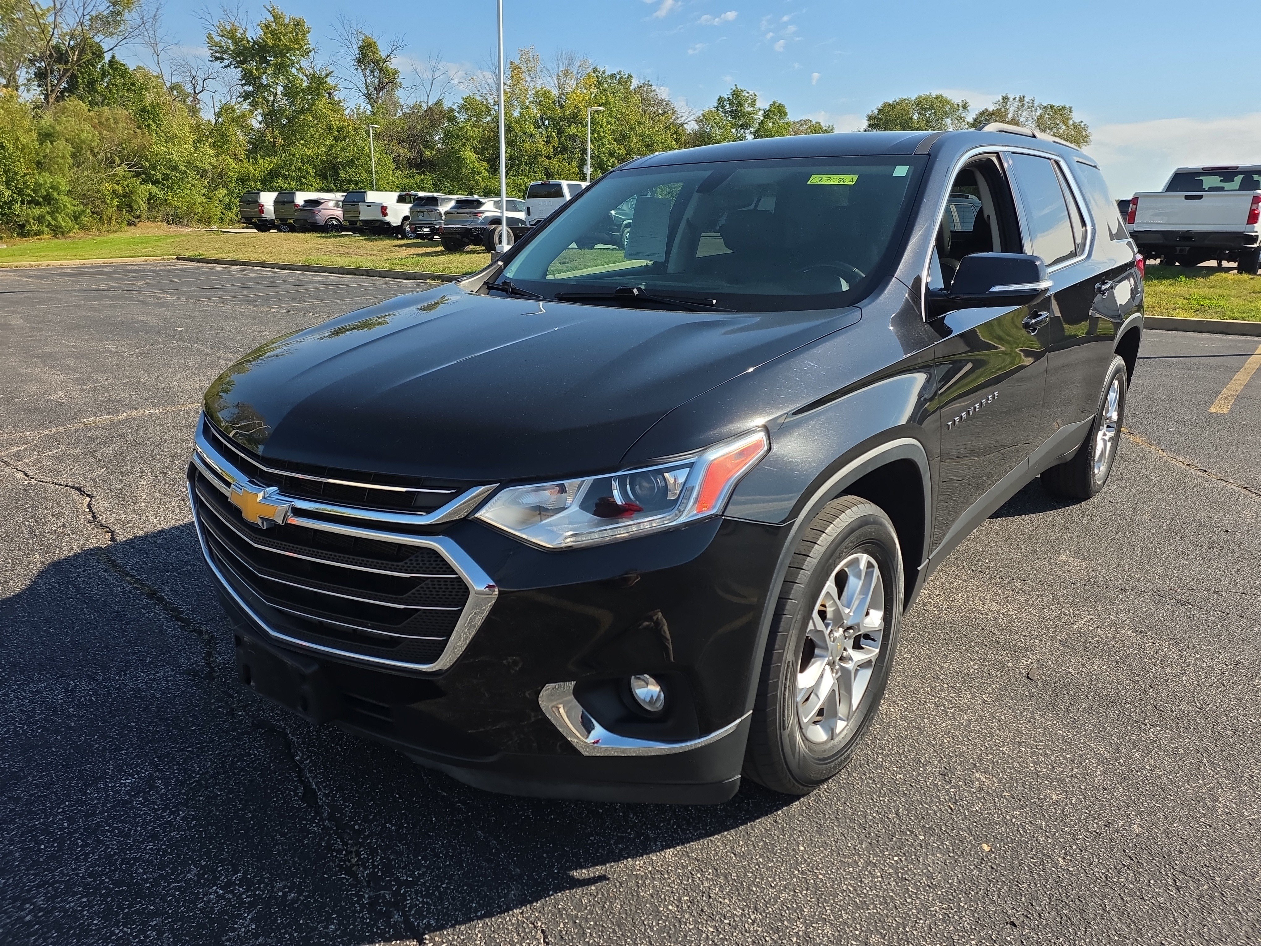 Used 2020 Chevrolet Traverse LT AWD/4WD image 8