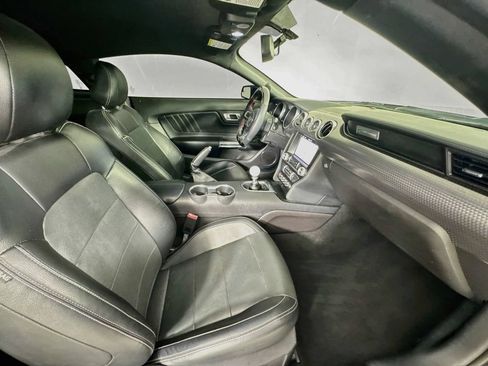 Used 2019 Ford Mustang GT Premium w/ GT Performance Package RWD image 34