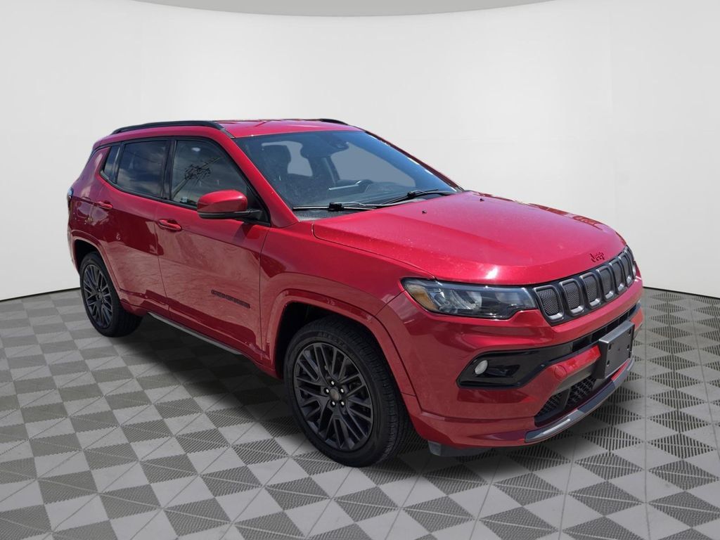 Used 2022 Jeep Compass Limited AWD/4WD image 4