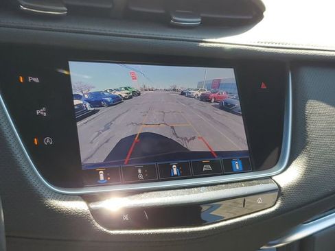 Used 2022 Cadillac XT5 Premium Luxury w/ Technology Package image 30