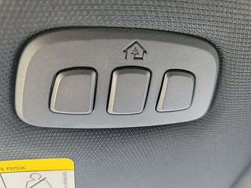 Used 2025 Ford F150 Raptor image 19