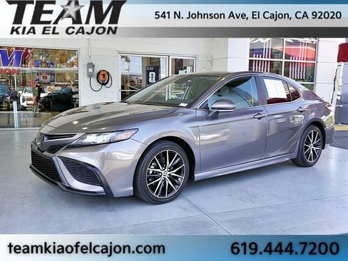 Used 2023 Toyota Camry SE w/ Protection Package (Q2) (TMS) FWD image 5