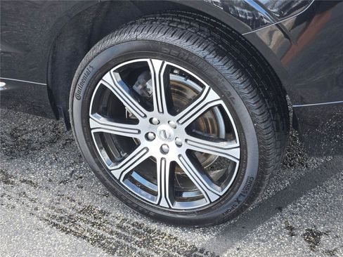 Used 2019 Volvo XC60 T8 Inscription AWD/4WD image 22