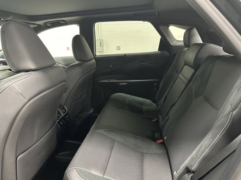Certified 2025 Lexus RX 450h 450h+ Luxury w/ Convenience Package image 28