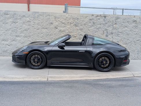 New 2026 Porsche 911 Targa 4 GTS image 2