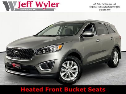 Used 2017 Kia Sorento FWD w/ LX Convenience Package