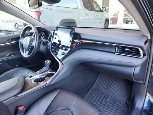 Used 2021 Toyota Camry XLE AWD/4WD image 24