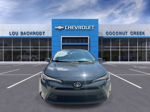 Used 2024 Toyota Corolla LE FWD image 3