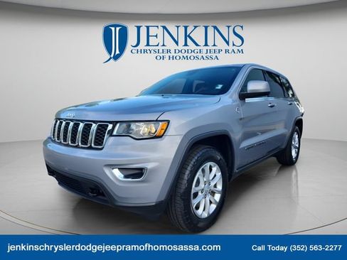 Used 2021 Jeep Grand Cherokee Laredo AWD/4WD image 10