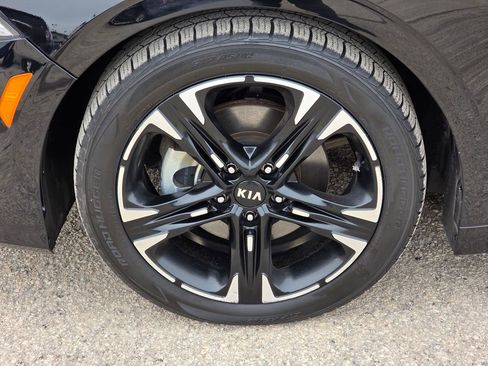 Used 2021 Kia K5 GT-Line w/ GT-Line FWD Premium Package image 12