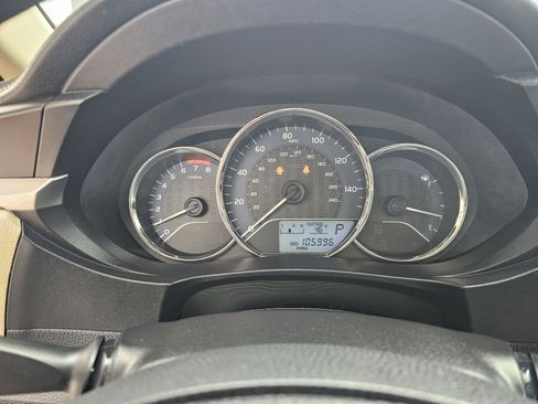 Used 2015 Toyota Corolla LE image 18