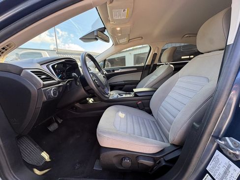 Used 2019 Ford Fusion S FWD image 8