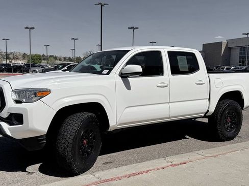 Used 2023 Toyota Tacoma SR AWD/4WD image 4
