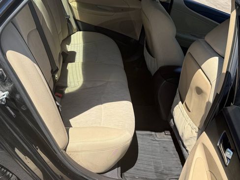 Used 2013 Hyundai Sonata GLS w/ Popular Equipment Pkg FWD image 18