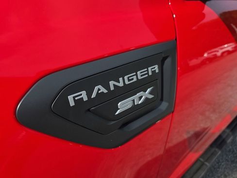 Used 2022 Ford Ranger XL w/ FX4 Off-Road Package AWD/4WD image 11