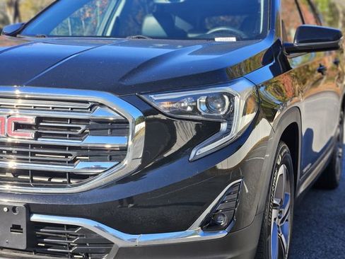Used 2018 GMC Terrain SLT w/ Preferred Package image 9