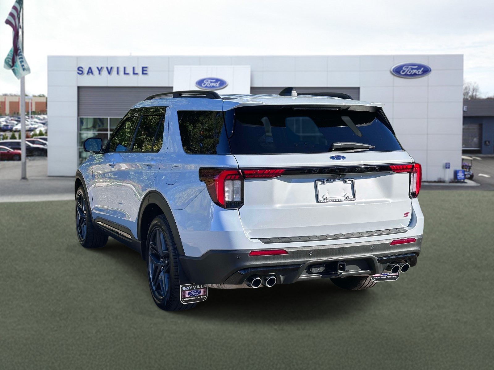 Used 2026 Ford Explorer ST w/ Sun And Sound Package AWD/4WD image 4