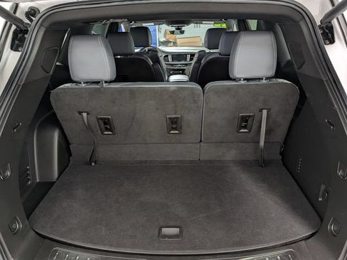 Certified 2022 Buick Enclave Essence w/ Sport Touring Edition FWD image 15