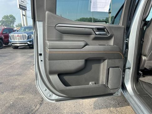 Used 2024 GMC Sierra 1500 AT4 w/ Technology Package AWD/4WD image 20