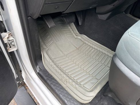 Used 2018 RAM 2500 SLT image 46